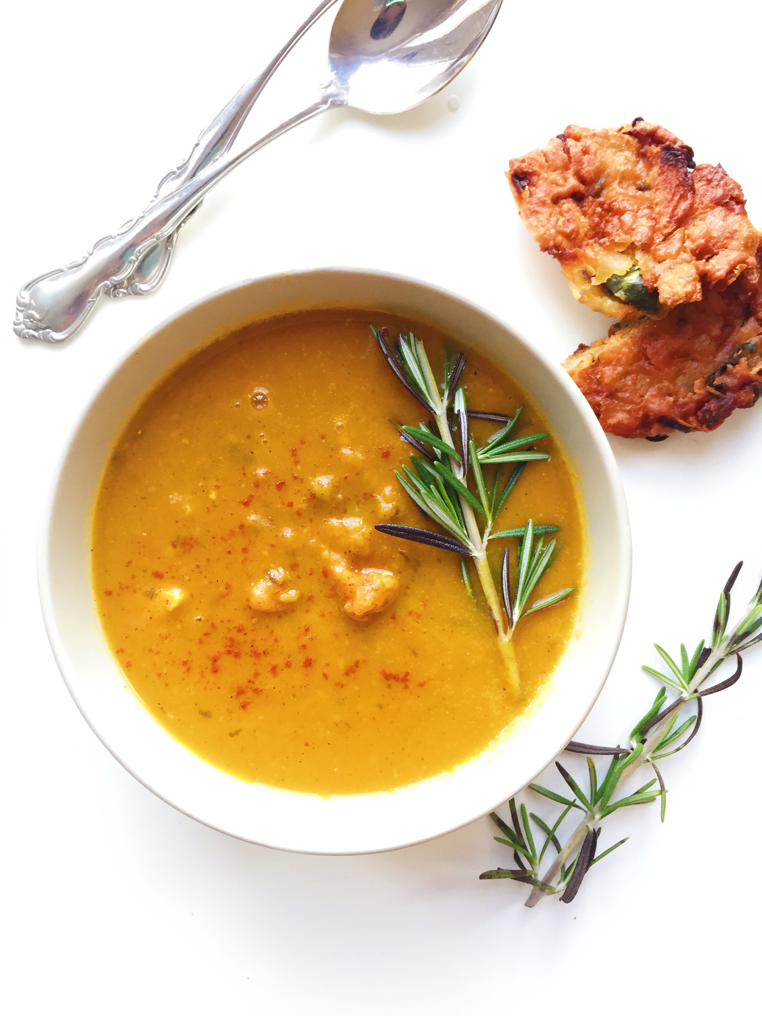 Curried Cauliflower, Potato & Chickpea Soup