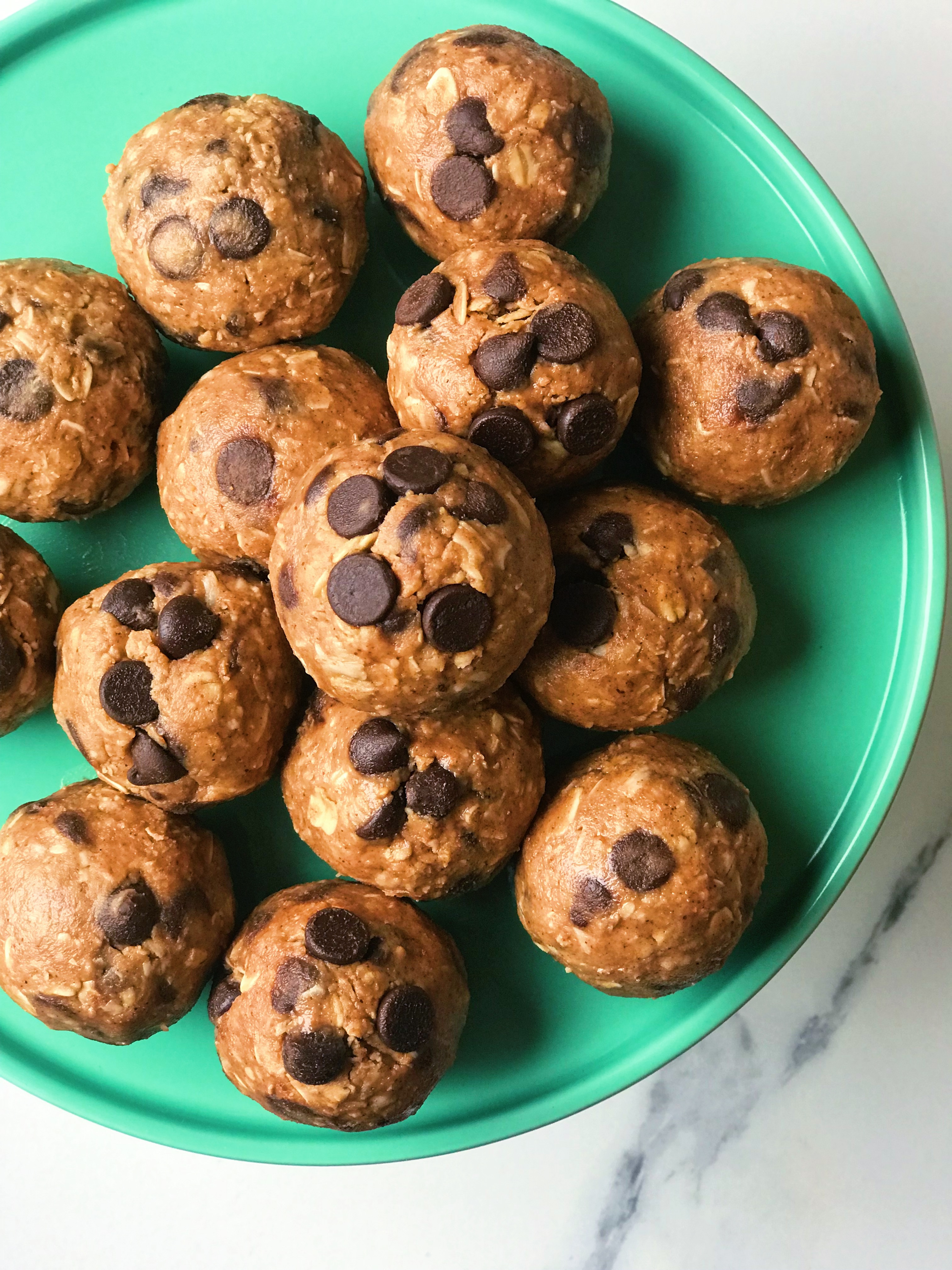 Peanut Butter Cookie Dough Energy Bites!