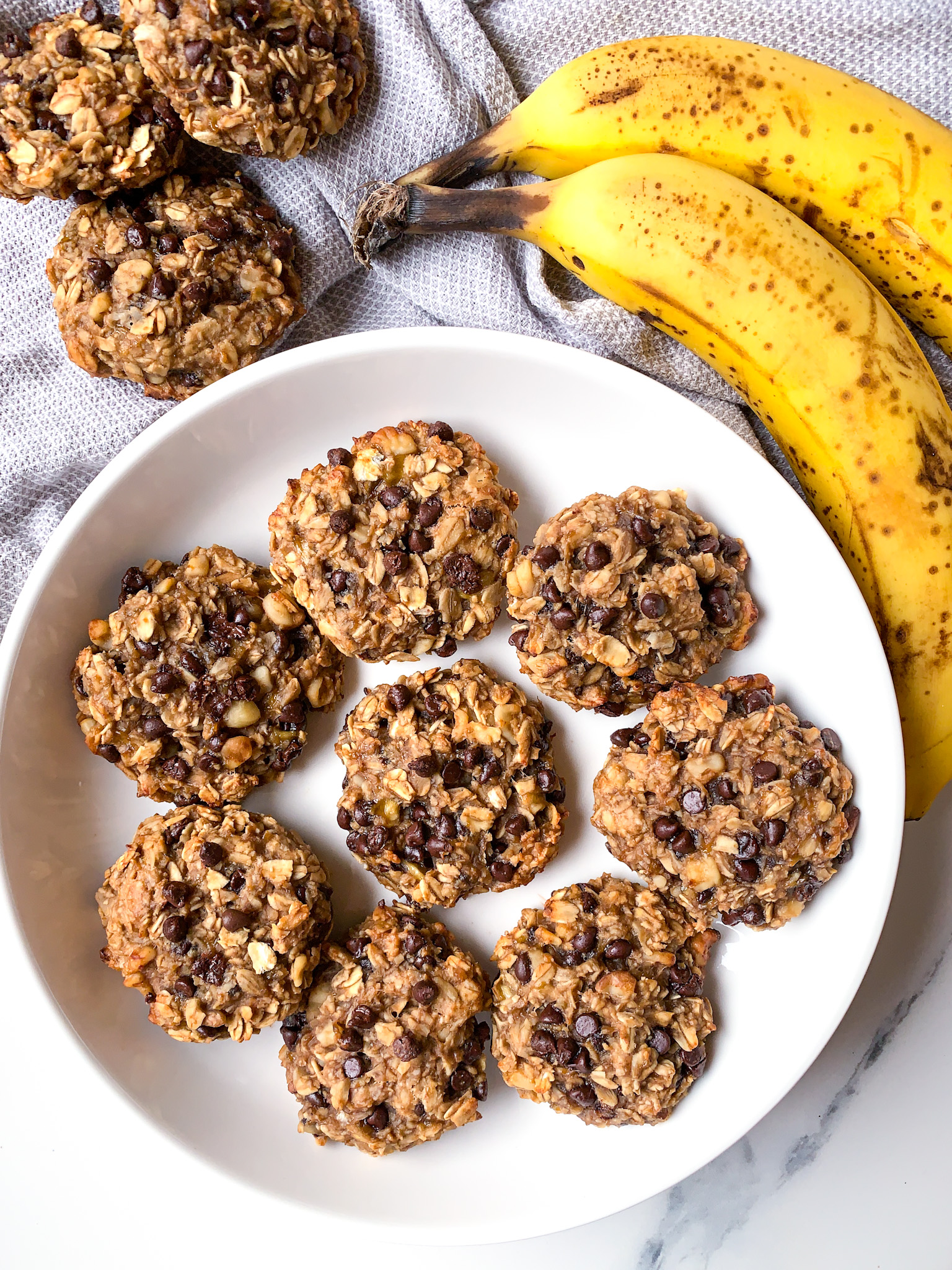Chocolate Banana Bread Cookies & a Healthy Snickers Version!