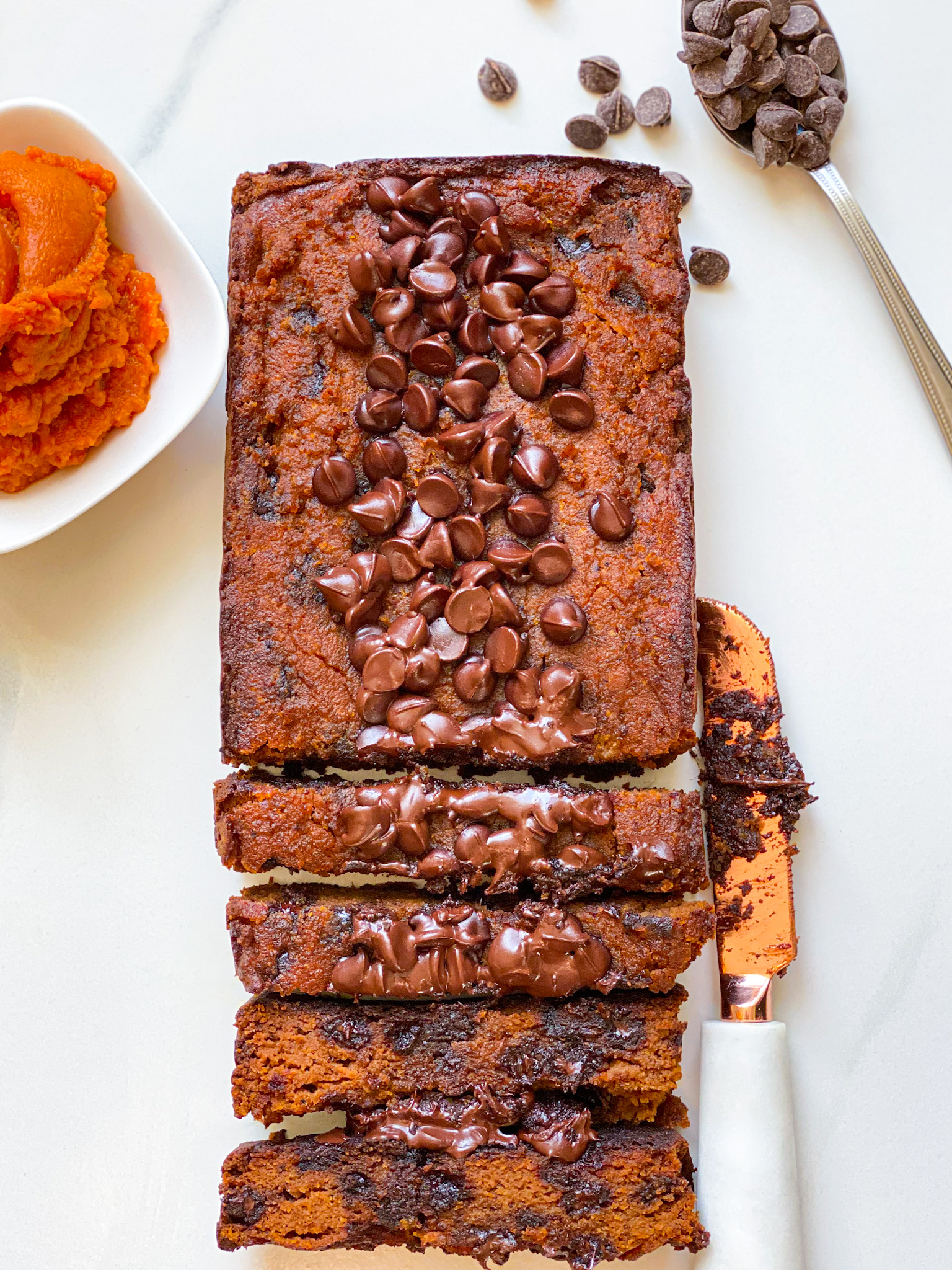 Paleo Pumpkin Chocolate Chip Bread!